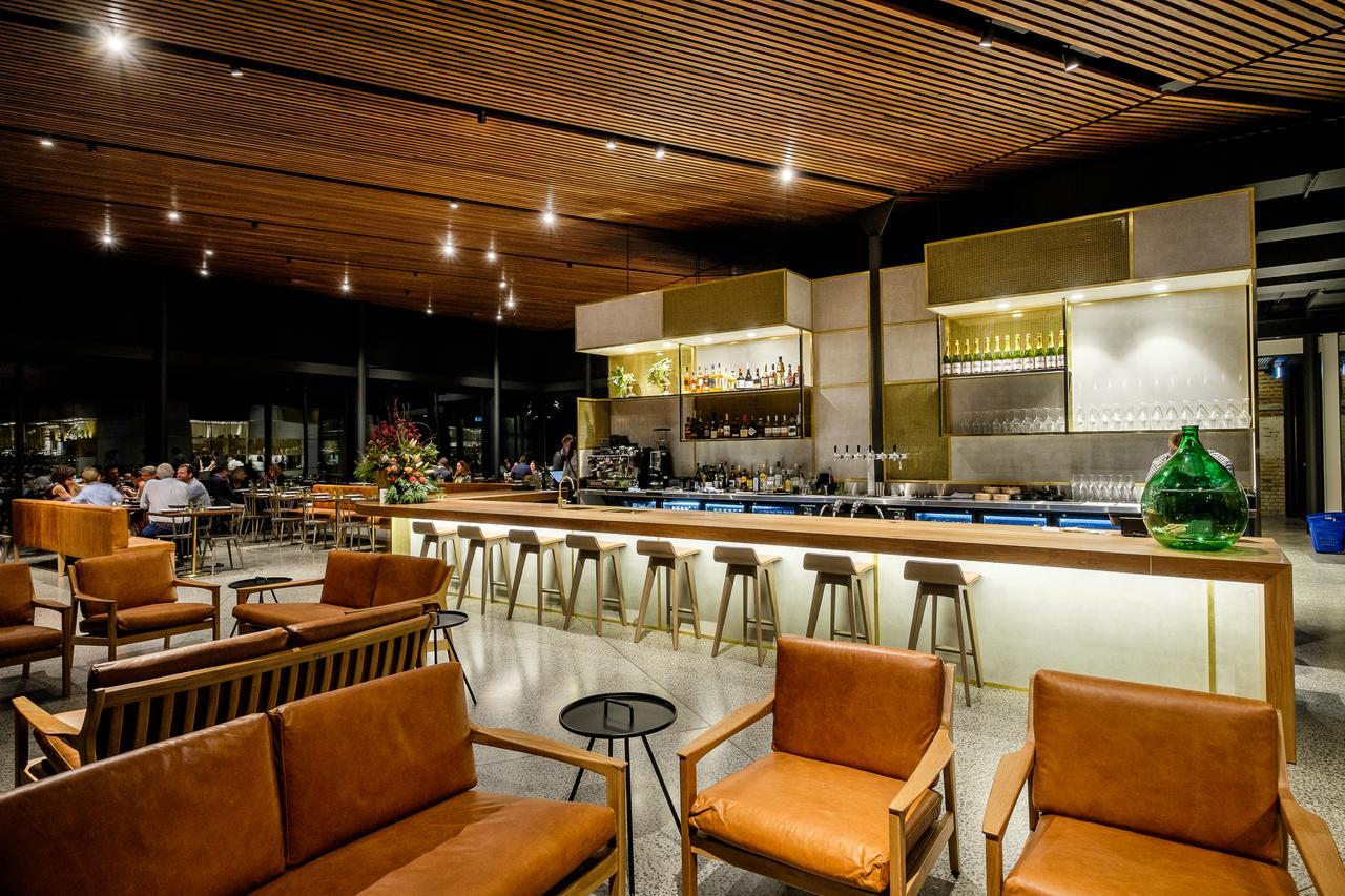 Goonoo Goonoo Station Hotel Tamworth Exterior photo The interior of the R&D Terraces